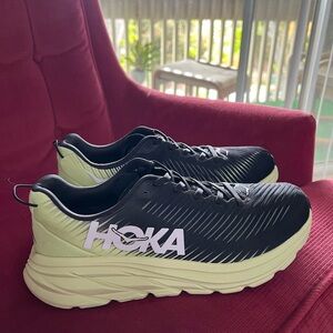 HOKA Rincon 3. Size 8.5 D